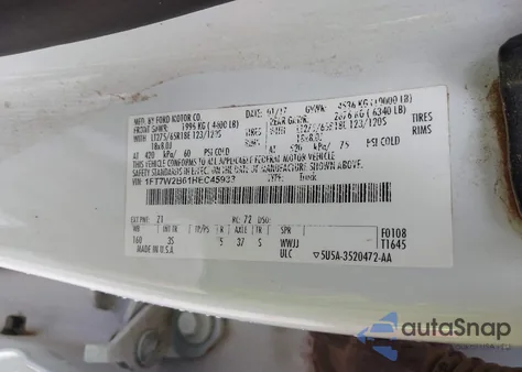 2017 Ford F-250 Xlt z USA, uszkodzony, nr VIN 1FT7W2B61HEC45933